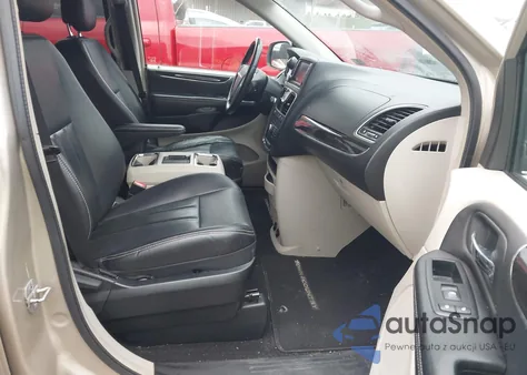 2013 Chrysler Town & Country Touring из США, поврежденный, VIN 2C4RC1BG0DR510701